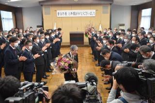 令和2年（2020）3月 菅谷市長退任式の写真