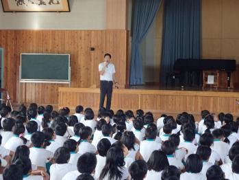 (菅野小学校での様子)の画像