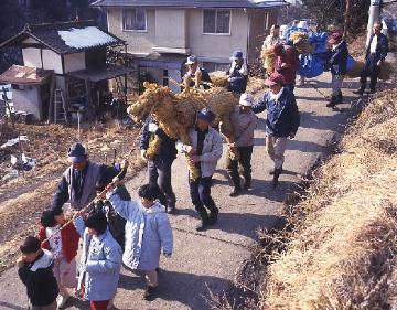 入山辺厩所の貧乏神送りの画像