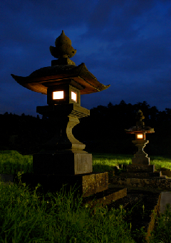本町の善光寺常夜灯の画像