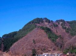 稲倉（しなぐら）城跡（稲倉地区）　市史跡　府中北方の鎮城の画像