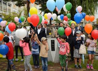 平和都市宣言30周年記念イベントを開催の写真