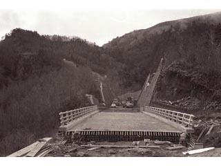 三才山トンネル関連道路の写真