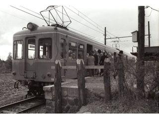 島立・大庭駅の写真