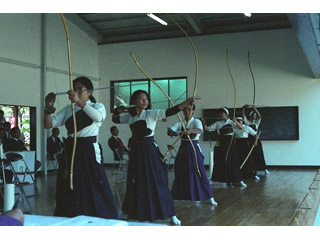 やまびこ国体・弓道競技の写真