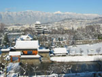 冬の国宝松本城周辺の写真