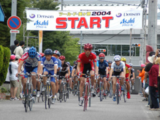 第5回ツール・ド美ヶ原高原自転車レース2004の写真
