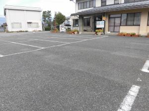 公民館駐車場の画像