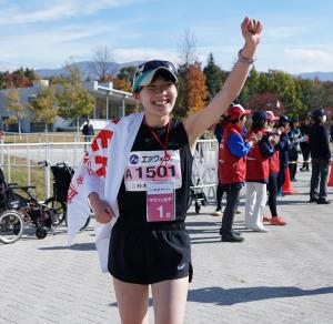 女子の部1位　嶋田さん