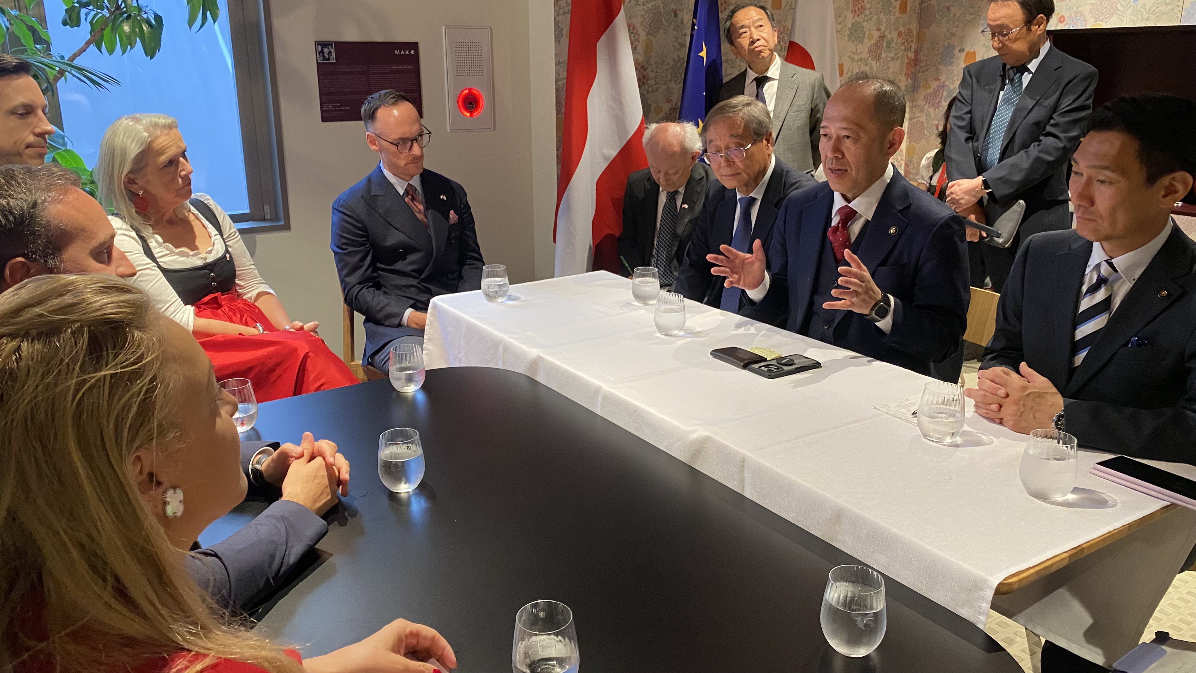 ザルツブルク州関係者との懇談