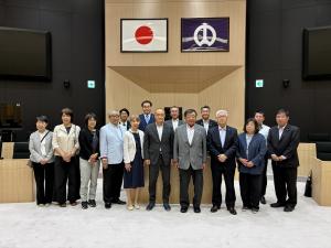 視察の様子2